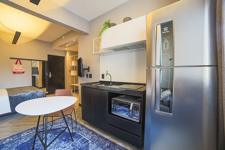 Housi | Studio Smart na R. Bela Cintra