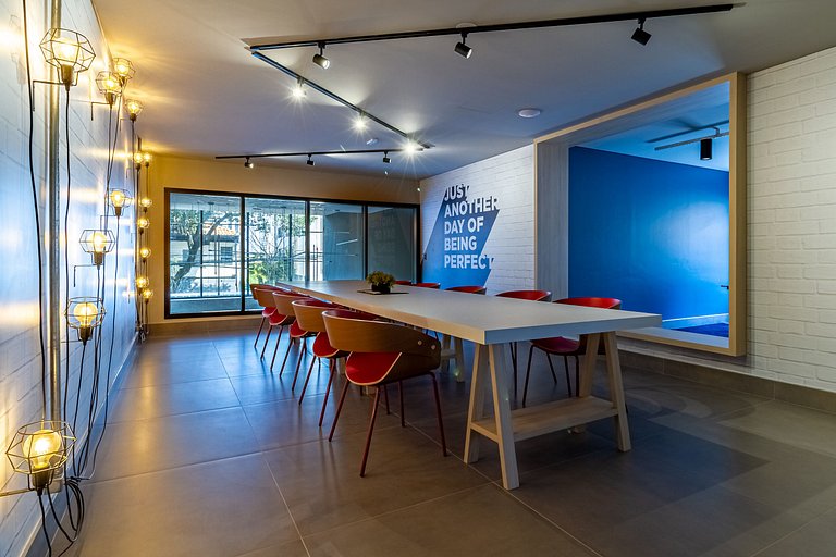 Studio com Varanda na Vila Mariana by Housi