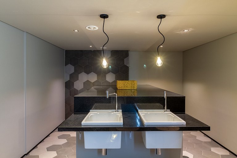 Studio Moderno na Vila Mariana by Housi