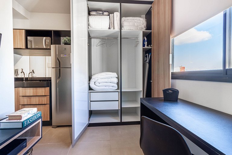 Studio Moderno na Vila Mariana by Housi
