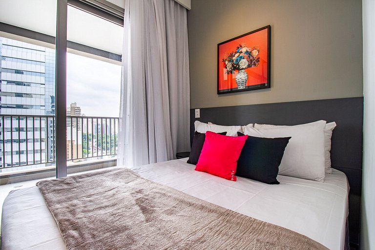Studio Moderno Próximo à Liberdade By Housi