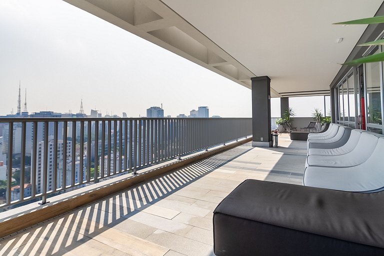 Studio Moderno Próximo à Liberdade By Housi