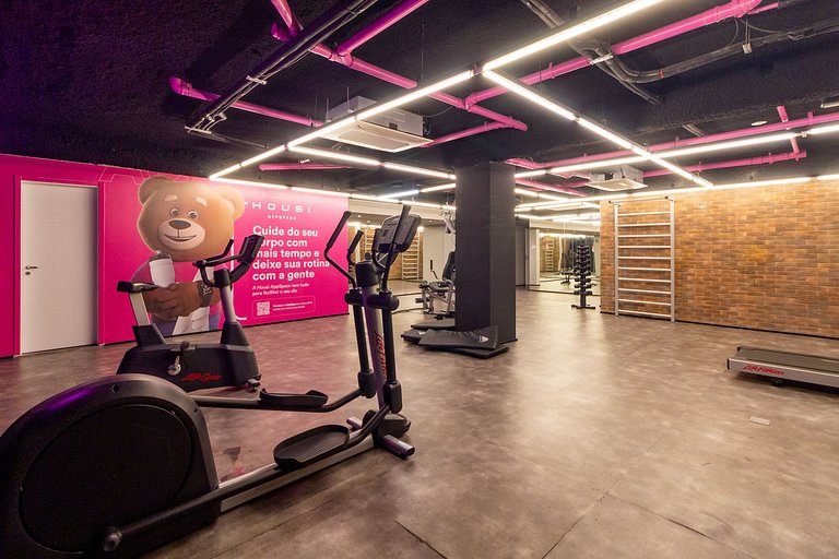 Studio Moderno na Faria Lima by Housi