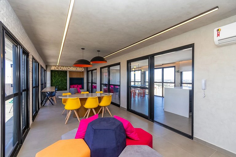 Studio novo próximo à restaurantes by Housi