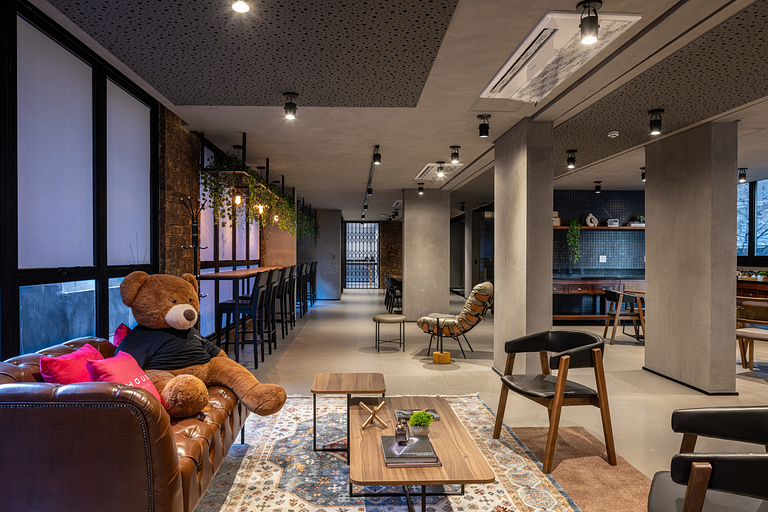 Studio 2 Quartos c/ Varanda - On Jardins by Housi