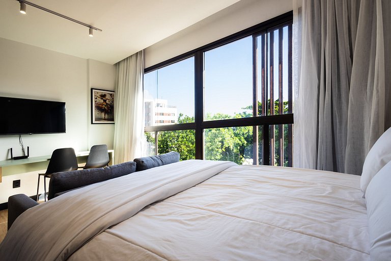 Lit 760 Smart Living Salvador | Carpediem by Housi