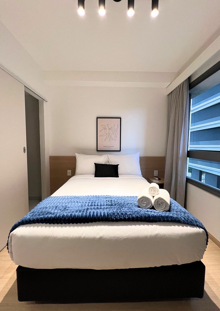Studio Moderno em Pinheiros by Housi