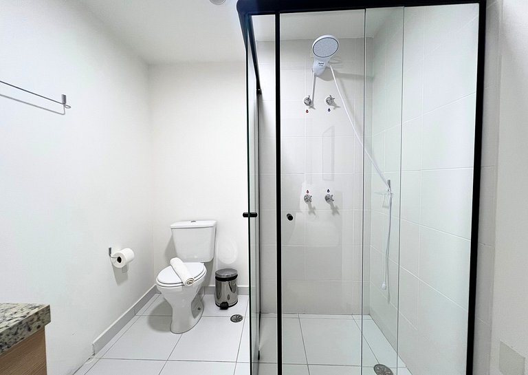 Studio Moderno em Pinheiros by Housi