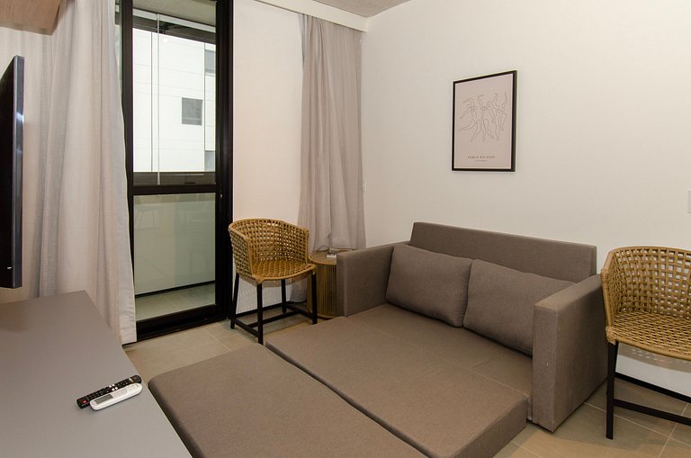Apto Moderno 2 Quartos nos Jardins by Housi