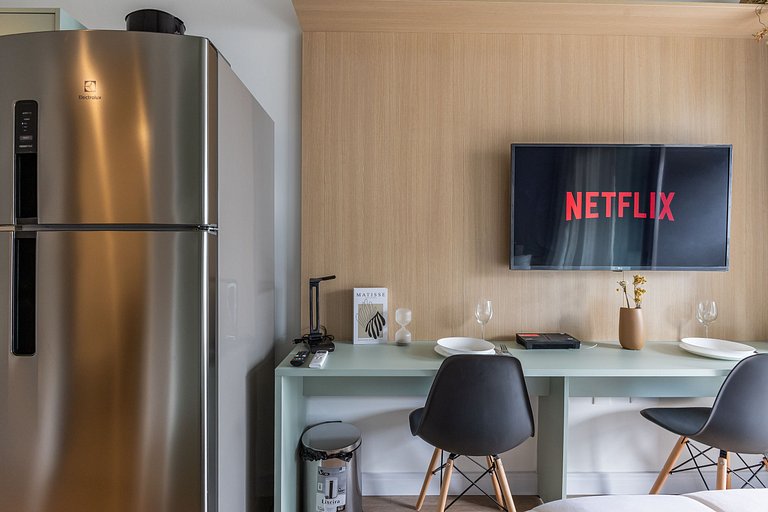 Studio Moderno na Vila Madalena by Housi