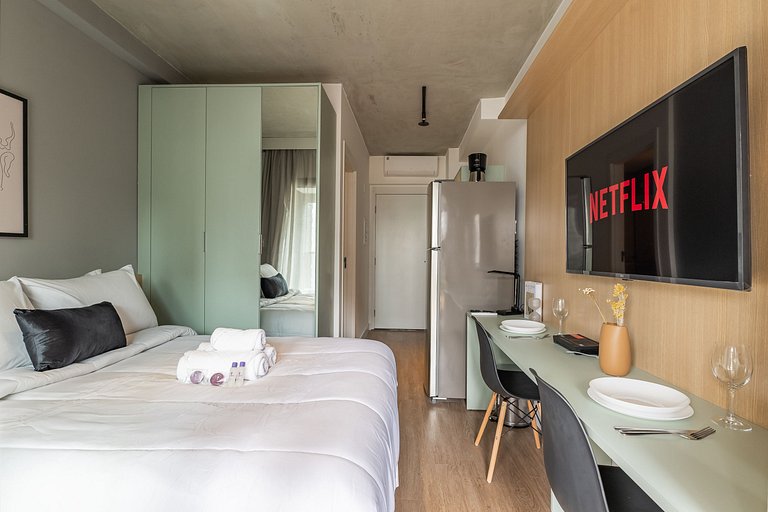 Studio Moderno na Vila Madalena by Housi