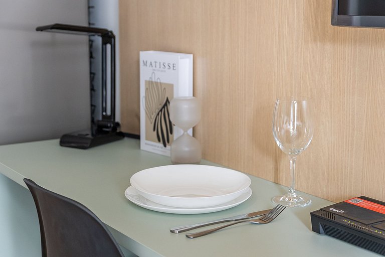 Studio Moderno na Vila Madalena by Housi