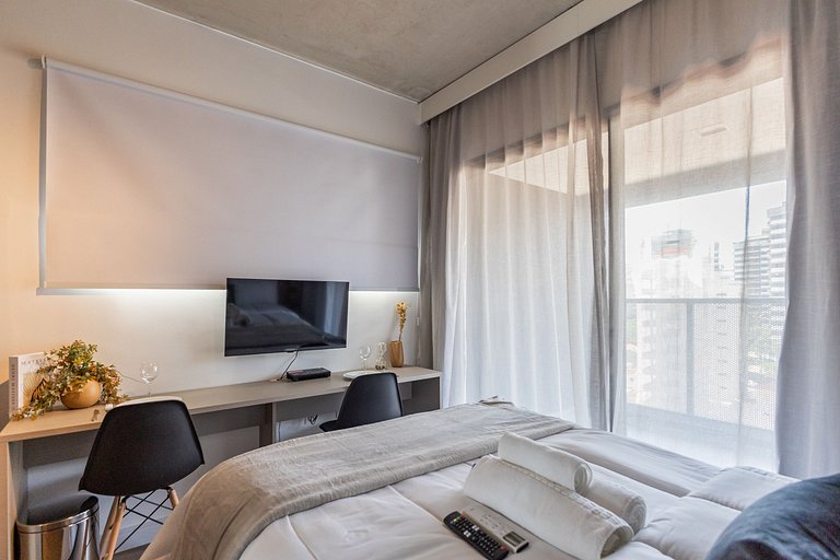 Studio Próx. Metrô Vila Madalena by Housi