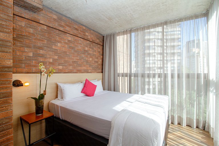 Studio Moderno na Faria Lima by Housi
