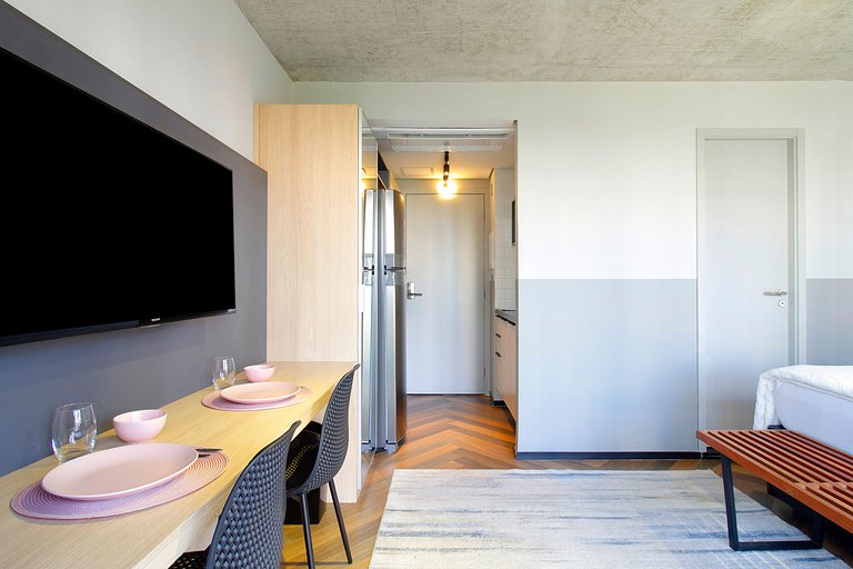 Studio Moderno na Faria Lima by Housi