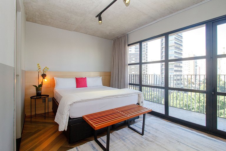 Studio Moderno na Faria Lima by Housi