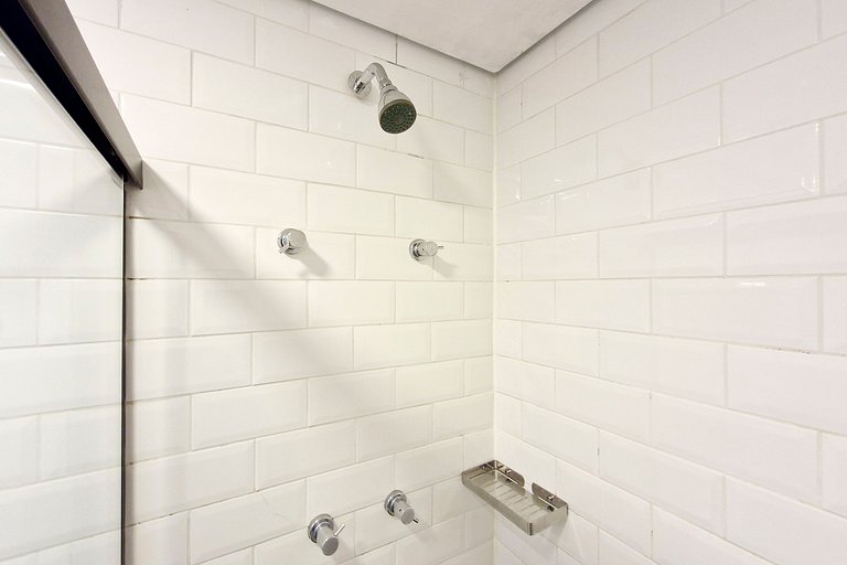 Studio Moderno na Faria Lima by Housi