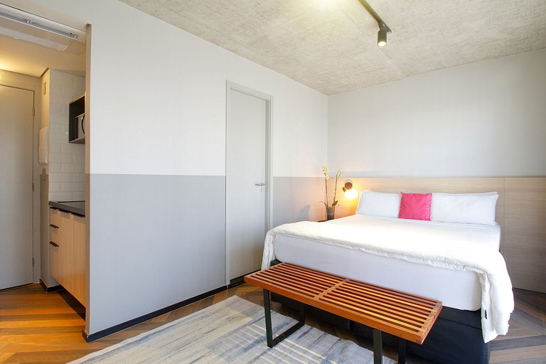 Studio Moderno na Faria Lima by Housi