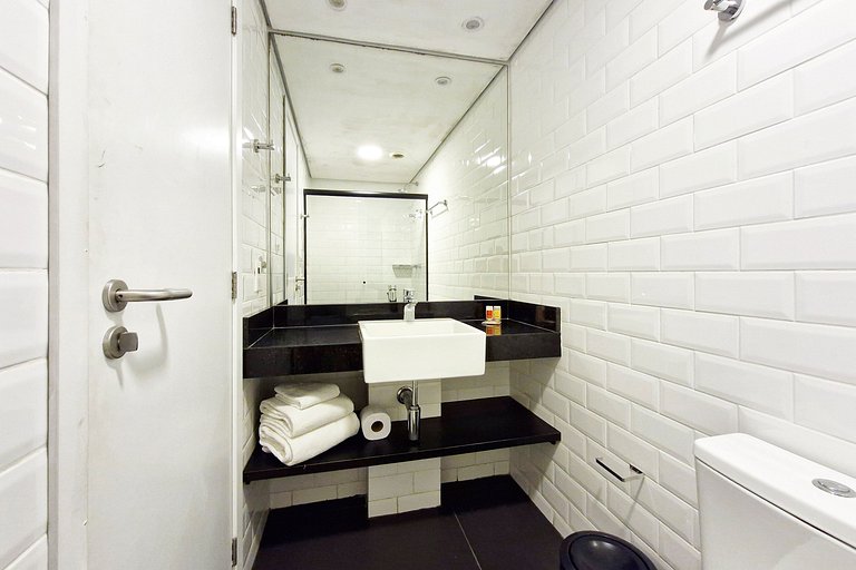Studio Premium na Faria Lima by Housi