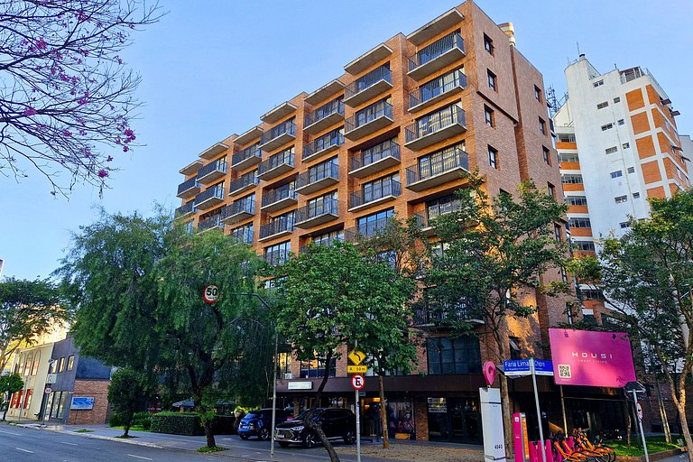 Studio Premium na Faria Lima by Housi