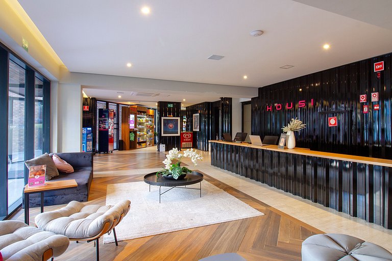 Studio Premium na Faria Lima by Housi