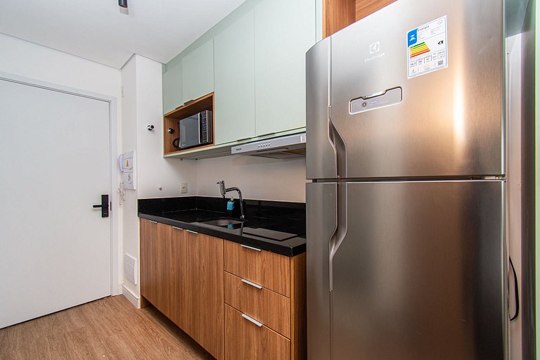 Studio Moderno na Vila Madalena by Housi