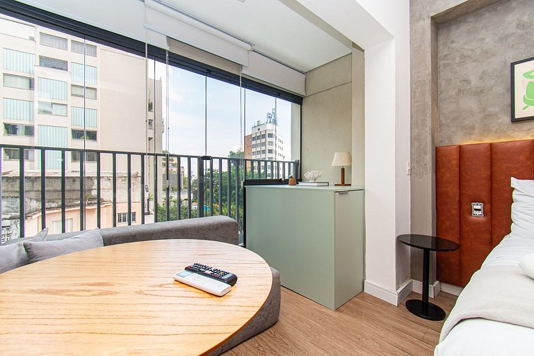 Studio Moderno na Vila Madalena by Housi