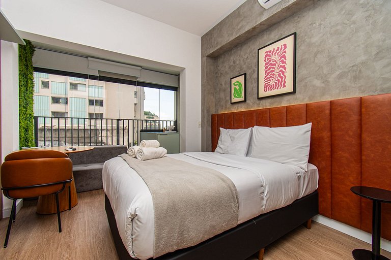 Studio Moderno na Vila Madalena by Housi