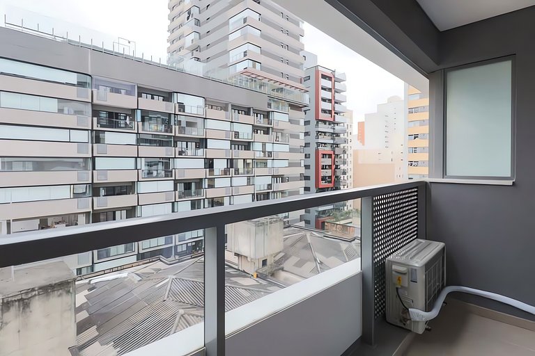 Studio com Varanda na Oscar Freire by Housi