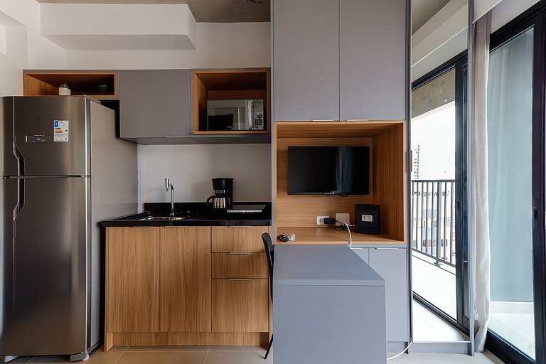 Studio Completo na Bela Vista by Housi