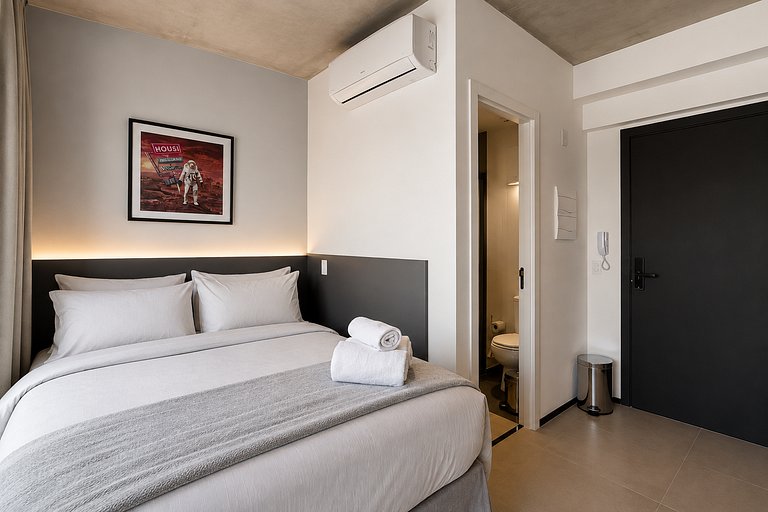 Studio Moderno na Bela Vista by Housi