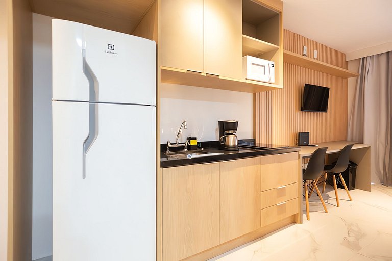 Studio Próx. Metrô Vila Madalena by Housi