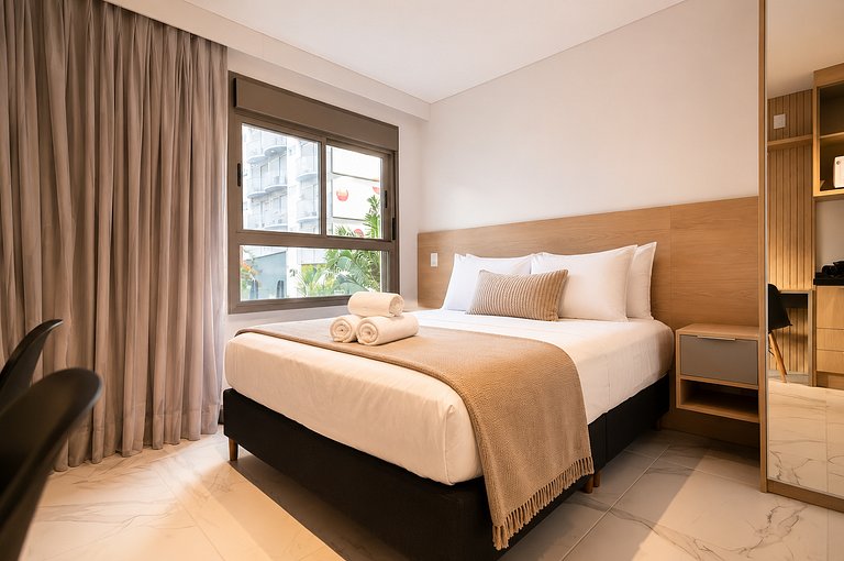Studio Próx. Metrô Vila Madalena by Housi
