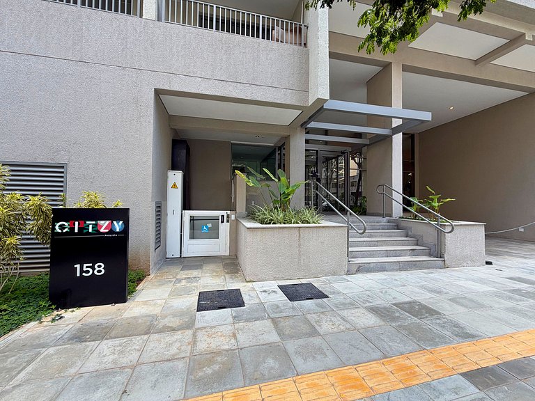 Citzy Paulista by Housi | Next to the subway