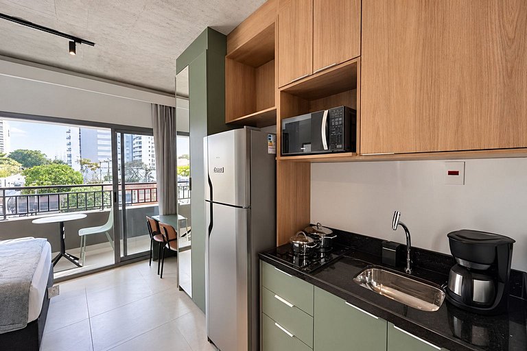 Studio Moderno no Brooklin By Housi