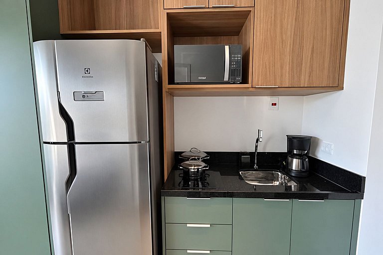 Studio Moderno no Brooklin By Housi