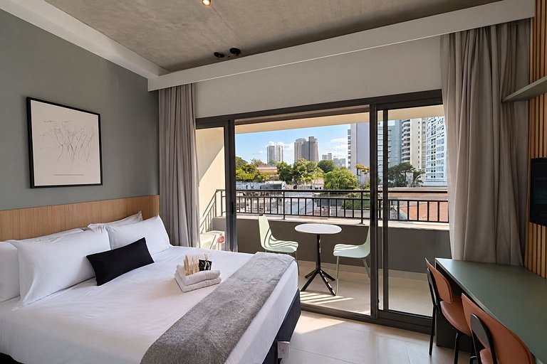 Studio Moderno no Brooklin By Housi